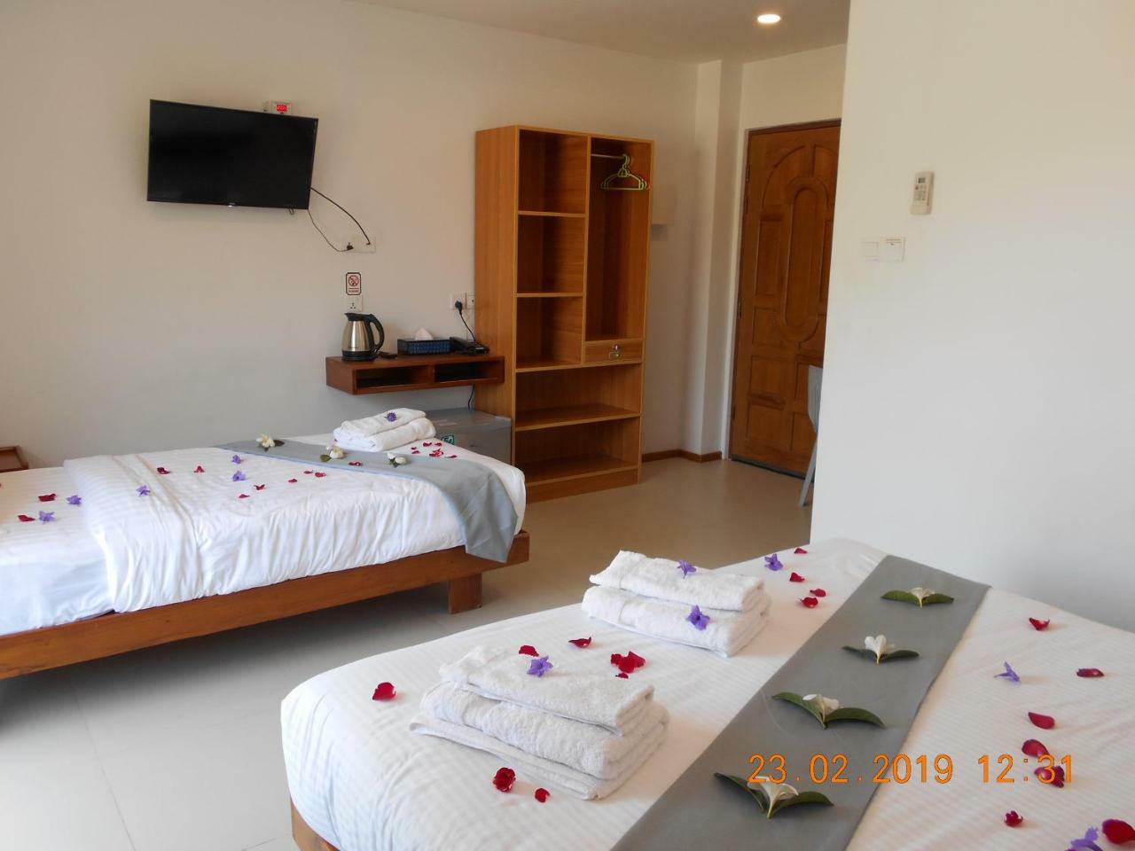 Morning Star Guesthouse Nyoungoo Exterior foto
